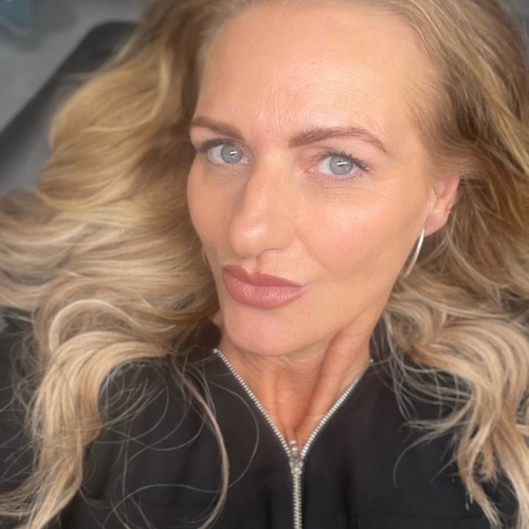 Meet your Posher, Robby - Picture 1 of 2